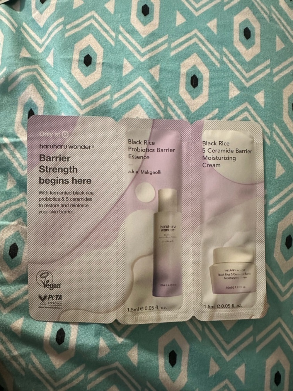 haruharu wonder Black Rice Barrier Duo Sample Pack - Lavender & Cream